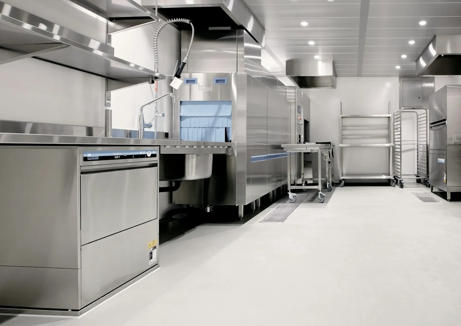 Cuisine professionnelle en inox